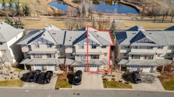 84 Crystal Shores Cove Okotoks, AB T1S 2B4