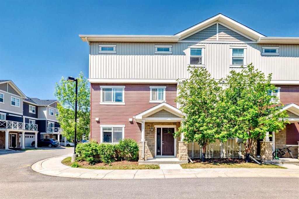 824 Skyview Ranch Grove Ne, Calgary, AB - Outdoor With Facade