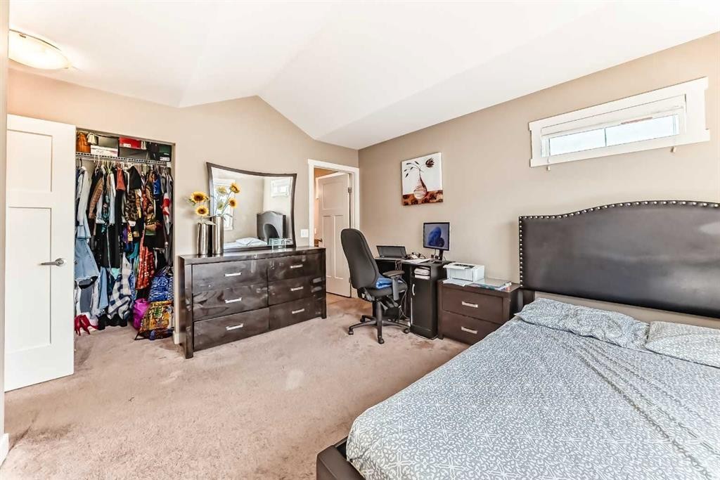 824 Skyview Ranch Grove Ne, Calgary, AB - Indoor Photo Showing Bedroom