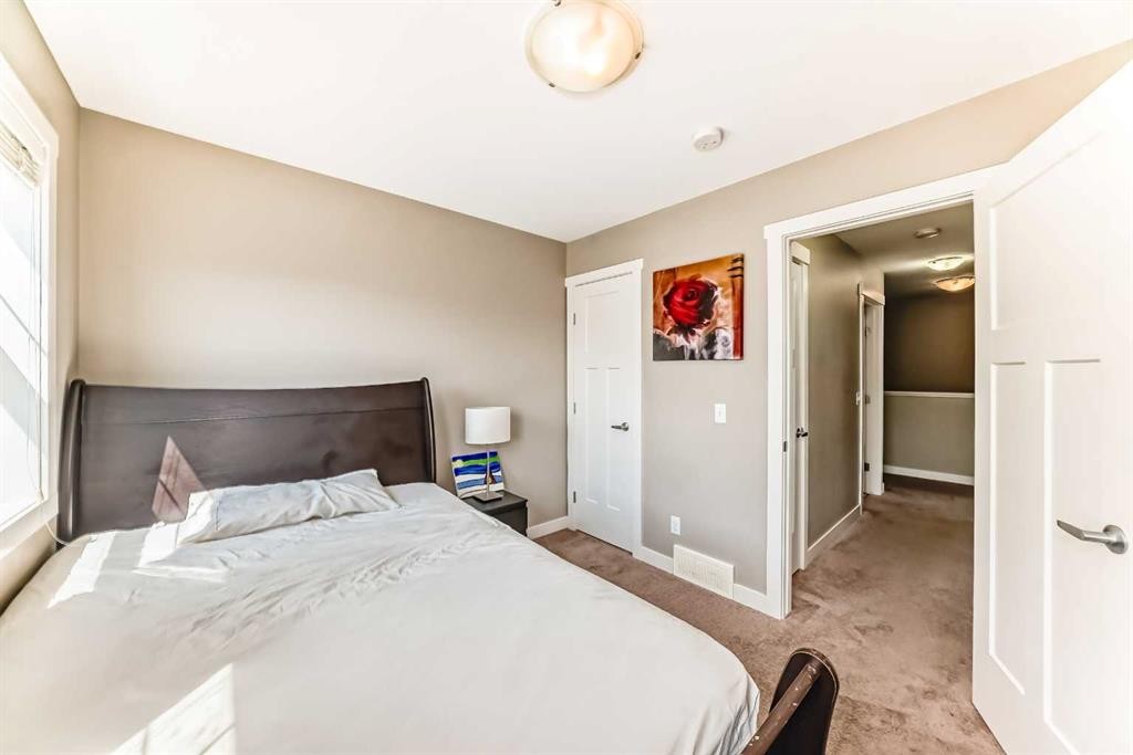 824 Skyview Ranch Grove Ne, Calgary, AB - Indoor Photo Showing Bedroom