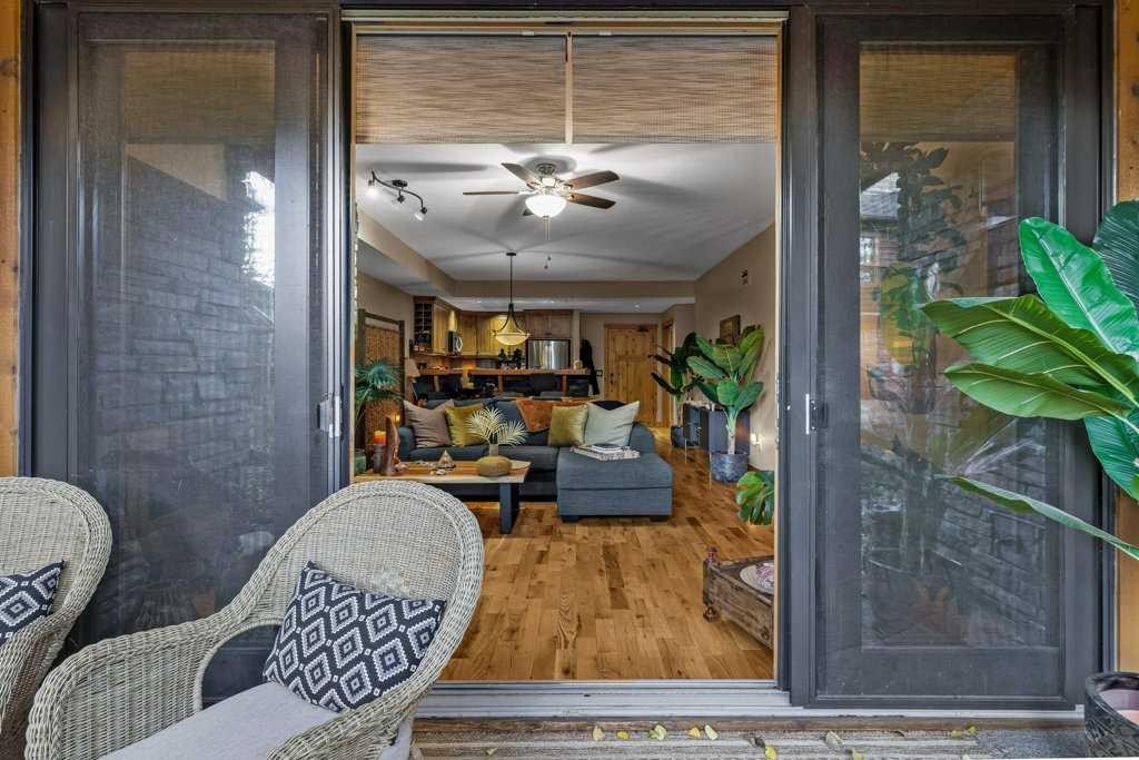 2107-101B Stewart Creek Landing, Canmore, AB - Indoor