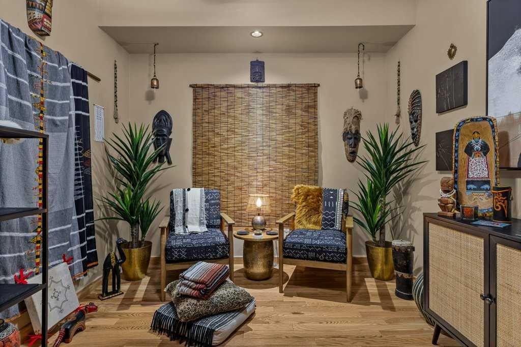 2107-101B Stewart Creek Landing, Canmore, AB - Indoor