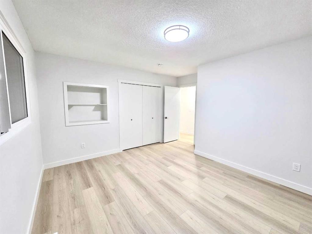 131 Whiteview Close Ne, Calgary, AB - Indoor Photo Showing Other Room