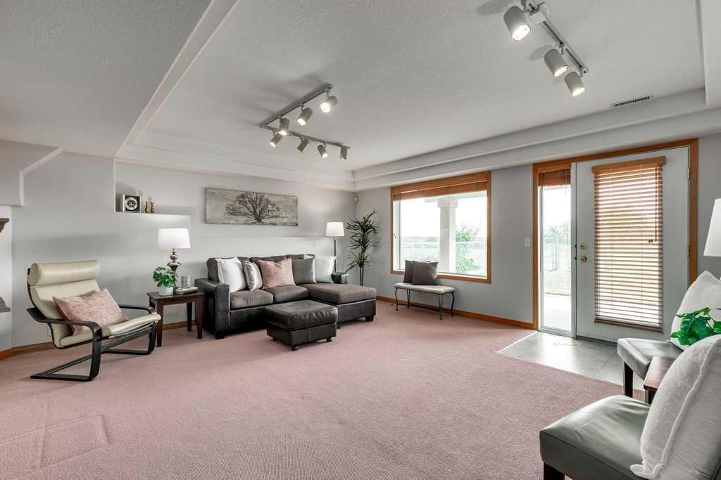 133 Chaparral Ridge Point Se, Calgary, AB - Indoor