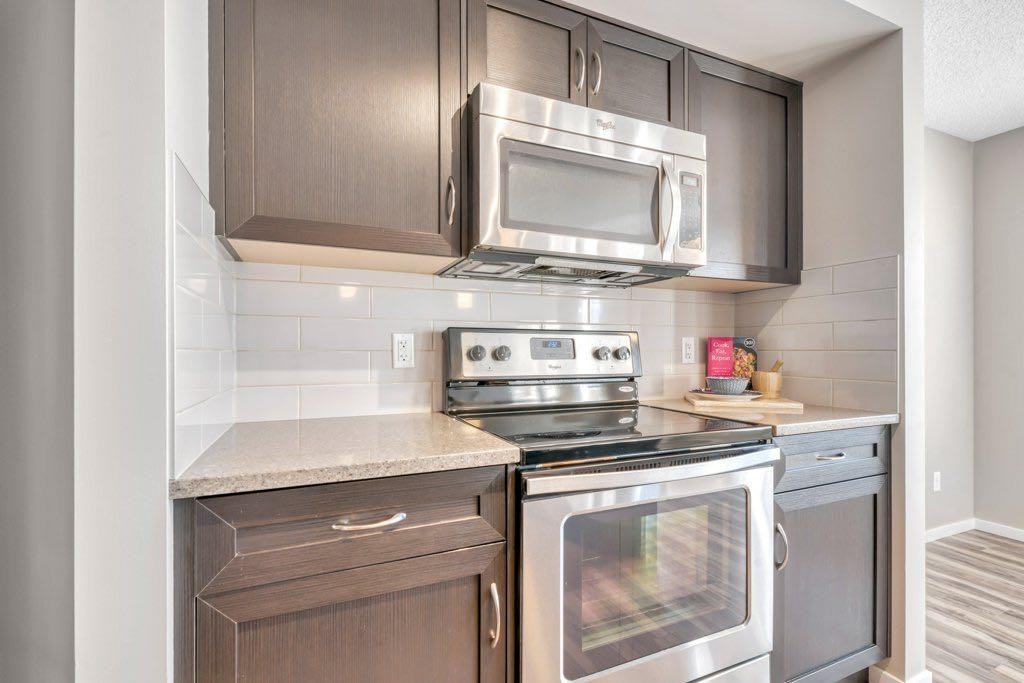 65 Marine Drive Se, Calgary, AB - Indoor Photo Showing Kitchen