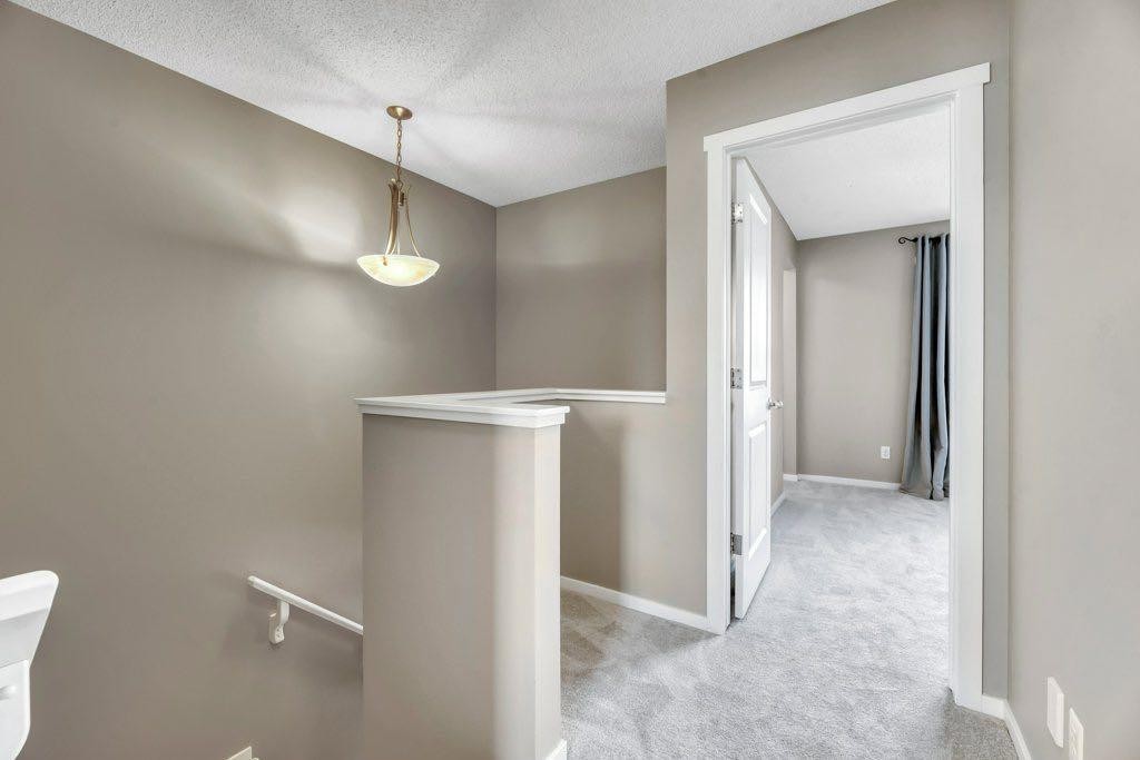 65 Marine Drive Se, Calgary, AB - Indoor Photo Showing Other Room
