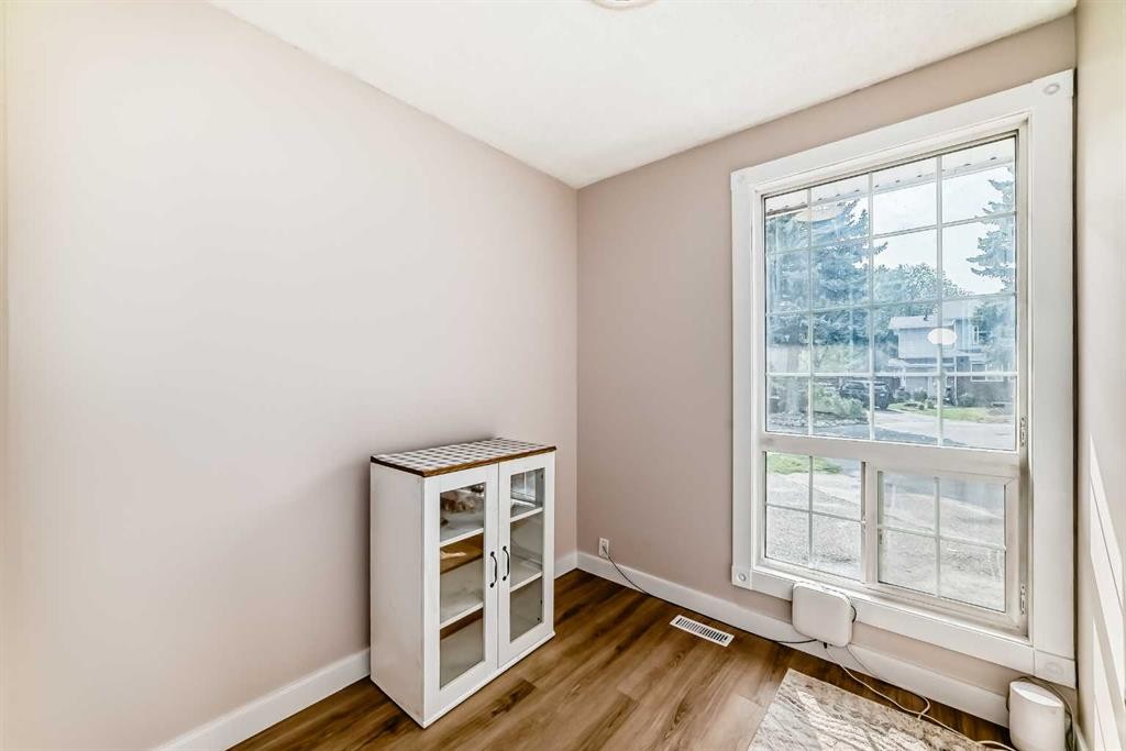 120 Pineset Place Ne, Calgary, AB - Indoor Photo Showing Other Room