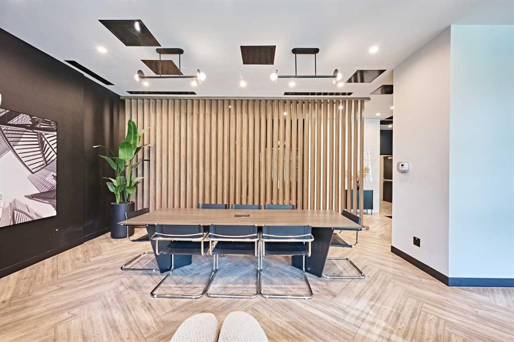 1012-730 2 Avenue Sw, Calgary, AB - Indoor Photo Showing Other Room