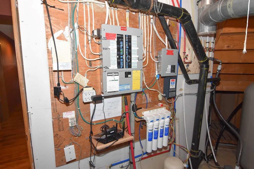 272166 Panorama Road, Rural Rocky View County, AB - Indoor Photo Showing Basement