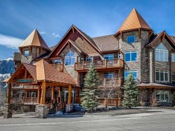 204-30 Lincoln Park Canmore, AB T1W 0H7