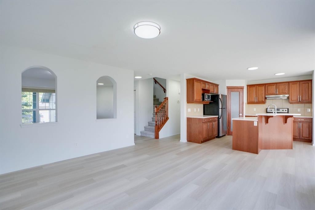 382 Brightonstone Green Se, Calgary, AB - Indoor Photo Showing Kitchen