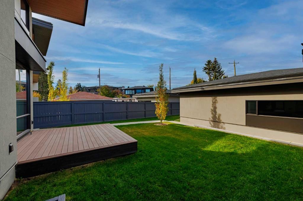 3C Willow Crescent Sw, Calgary, AB - Outdoor