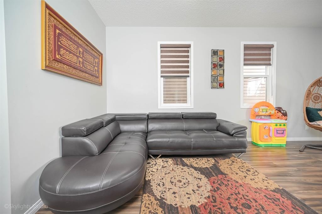 109 Red Embers Crescent Ne, Calgary, AB - Indoor Photo Showing Living Room
