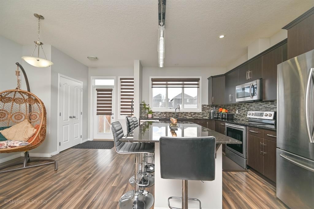 109 Red Embers Crescent Ne, Calgary, AB - Indoor