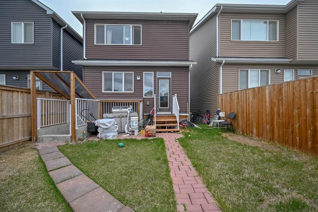 109 Red Embers Crescent Ne, Calgary, AB - Outdoor