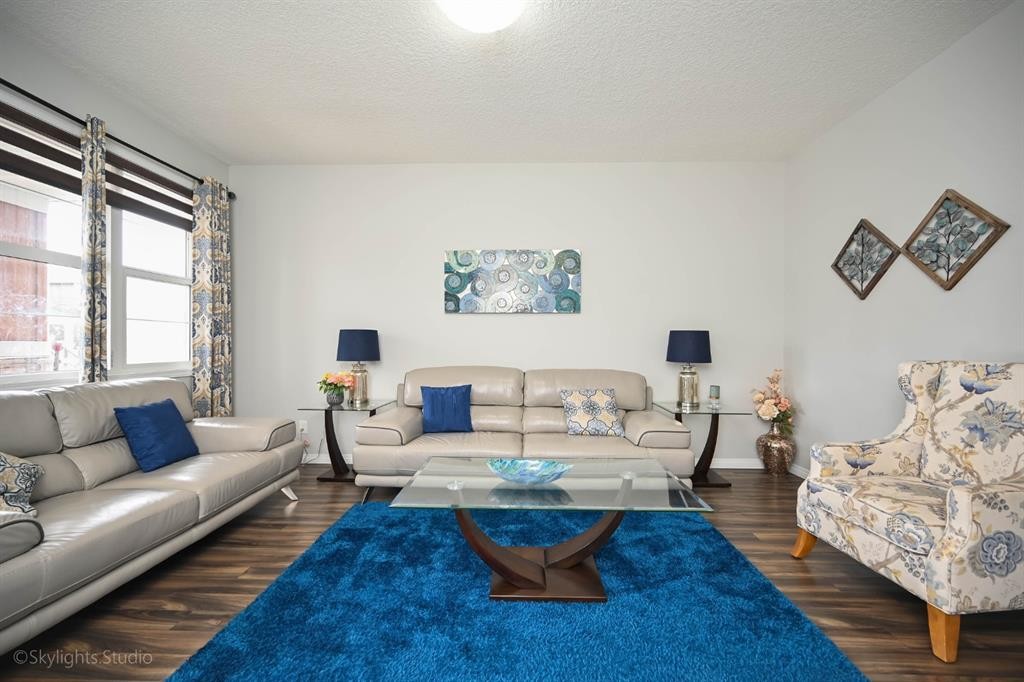 109 Red Embers Crescent Ne, Calgary, AB - Indoor Photo Showing Living Room