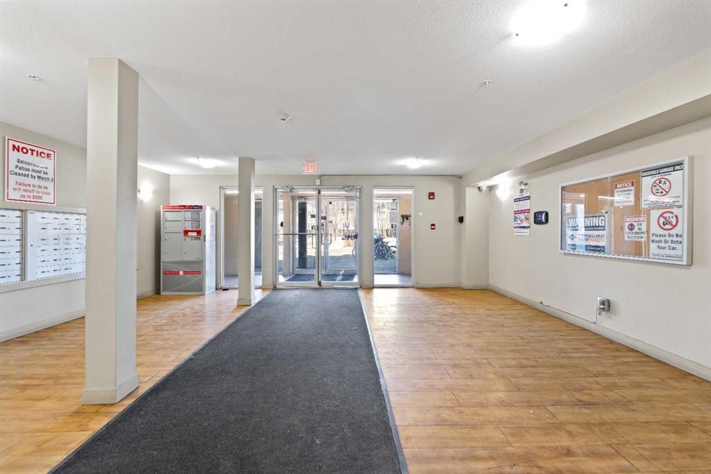 404-355 Taralake Way Ne, Calgary, AB - Indoor Photo Showing Other Room