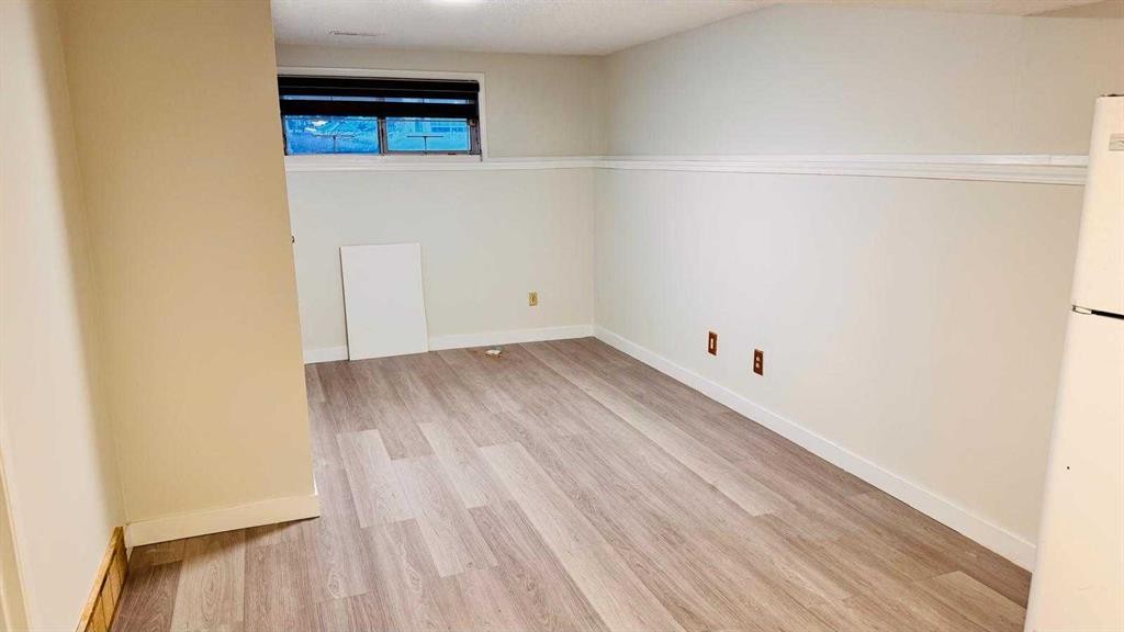 11 Martinwood Road Ne, Calgary, AB - Indoor Photo Showing Other Room
