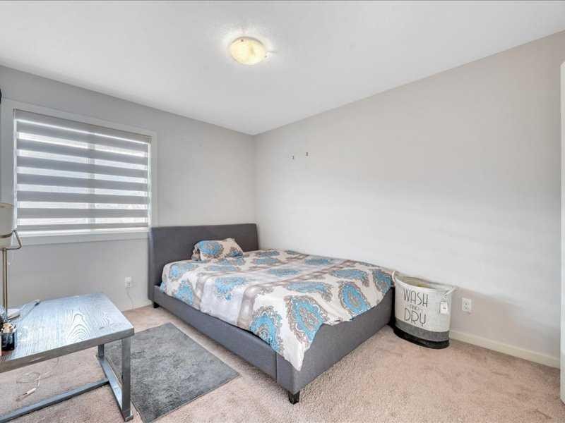 53 Legacy Terrace Se, Calgary, AB - Indoor Photo Showing Bedroom