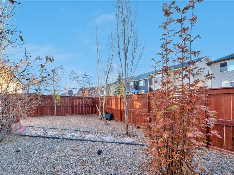 53 Legacy Terrace Se, Calgary, AB - Outdoor