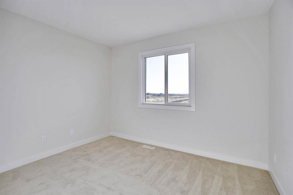 126 Waterstone Way, Chestermere, AB - Indoor Photo Showing Other Room