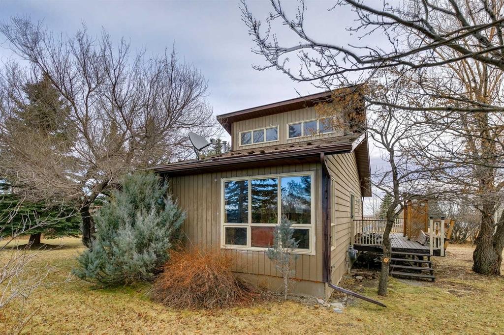 102 1 Avenue, Rural Foothills County, AB - Outdoor