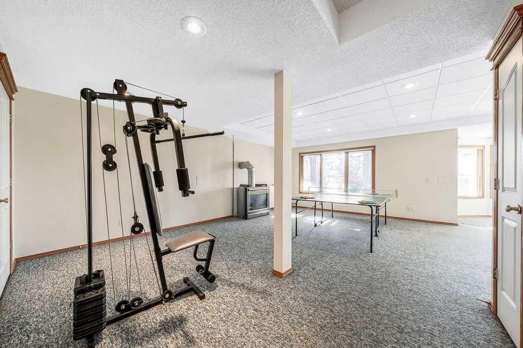 109 Lakeside Greens Drive, Chestermere, AB - Indoor