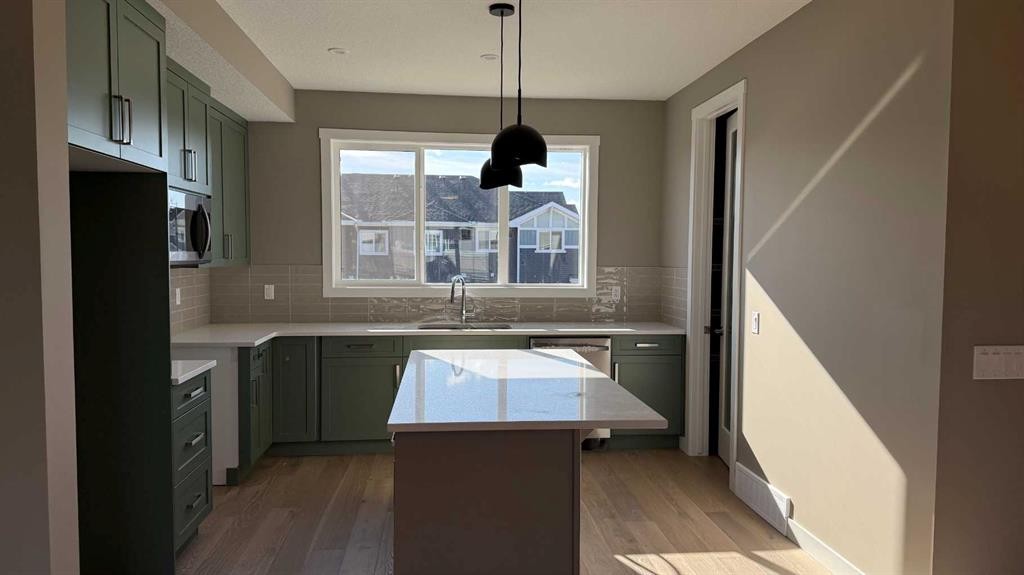 16 Sundown Place, Cochrane, AB