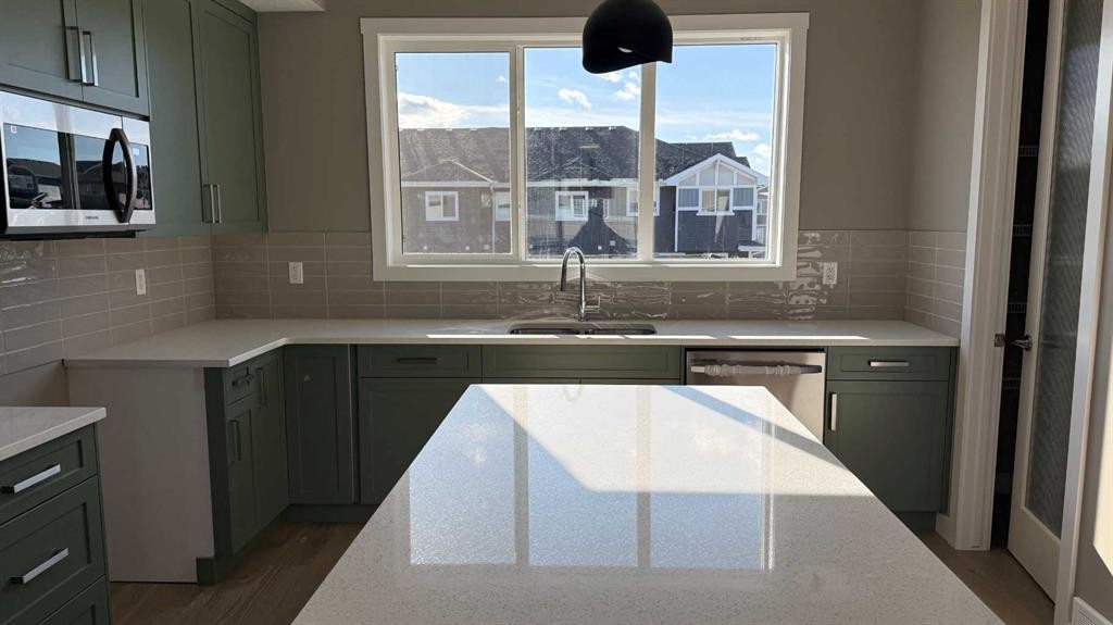 16 Sundown Place, Cochrane, AB