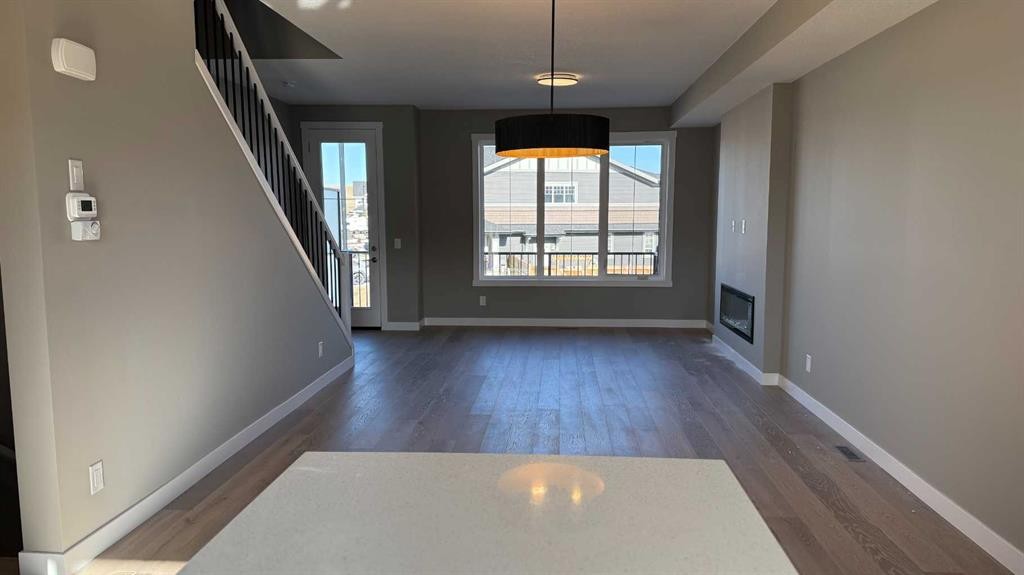 16 Sundown Place, Cochrane, AB