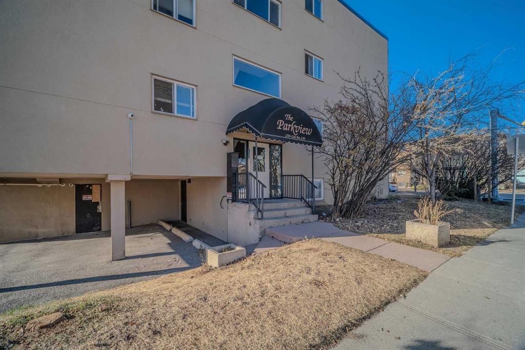 32-1703 11 Avenue Sw, Calgary, AB - Outdoor