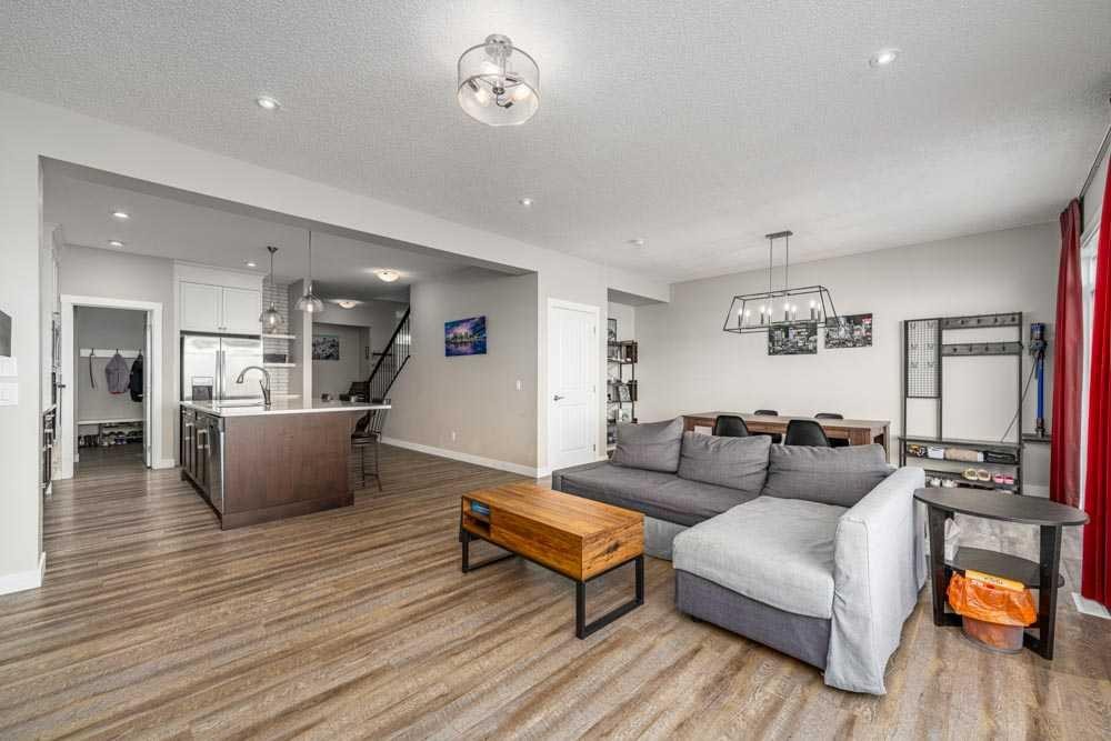 125 Sage Bluff Close Nw, Calgary, AB - Indoor Photo Showing Dining Room