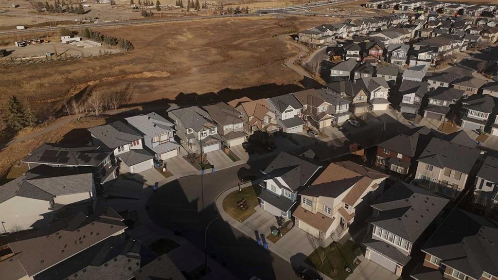 125 Sage Bluff Close Nw, Calgary, AB -