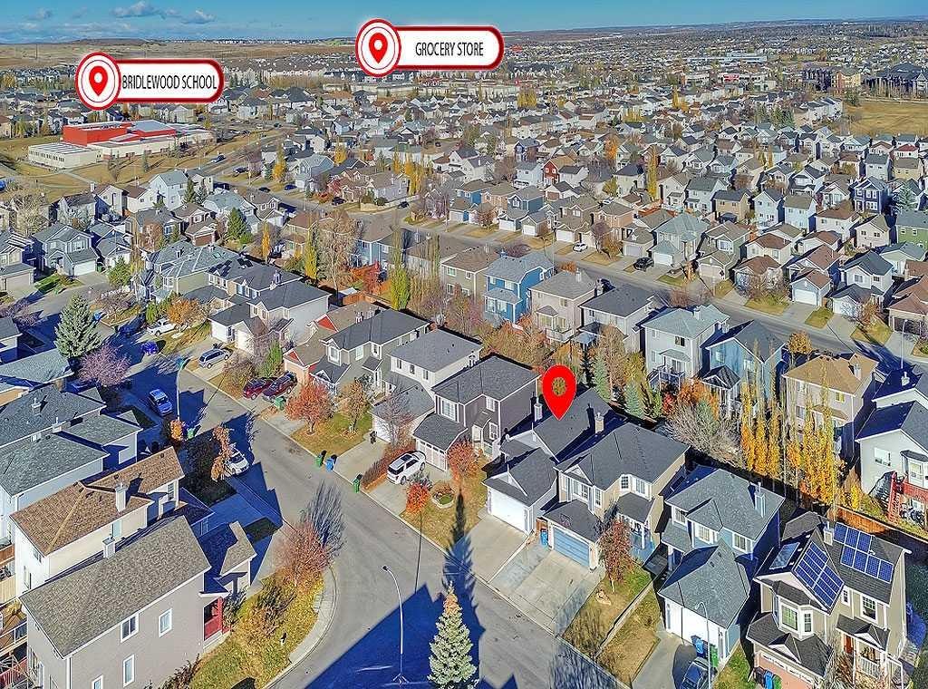 40 Bridlewood Gardens Sw, Calgary, AB - Outdoor