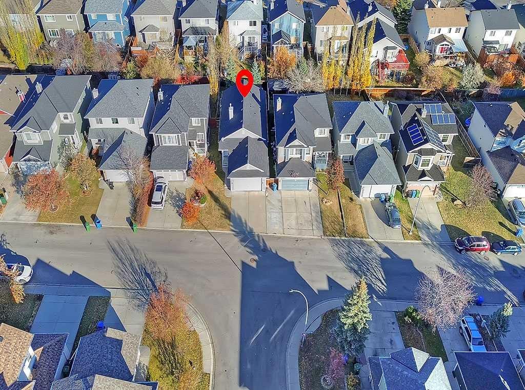 40 Bridlewood Gardens Sw, Calgary, AB - Outdoor