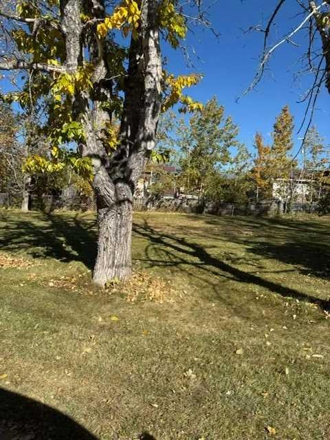 321 Twin Cities Drive, Longview, AB