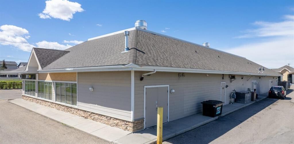 800 Veterans Boulevard Nw, Airdrie, AB