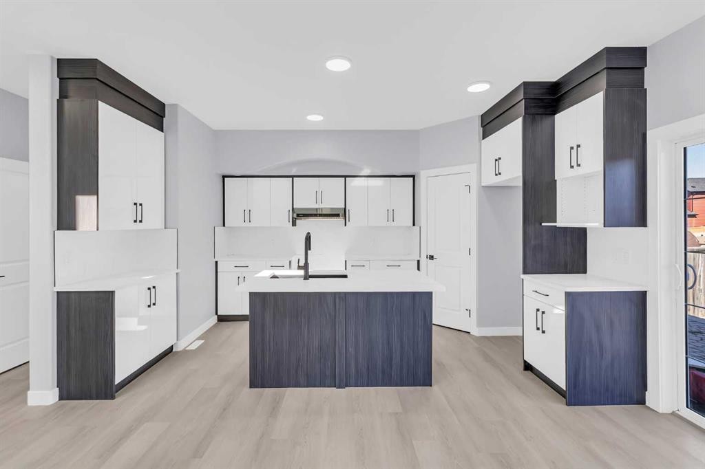 26 Saddlemont Road Ne, Calgary, AB - Indoor Photo Showing Kitchen