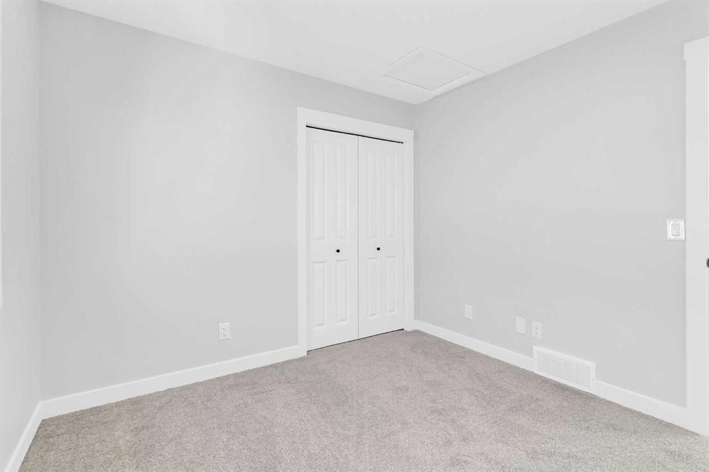 26 Saddlemont Road Ne, Calgary, AB - Indoor Photo Showing Other Room
