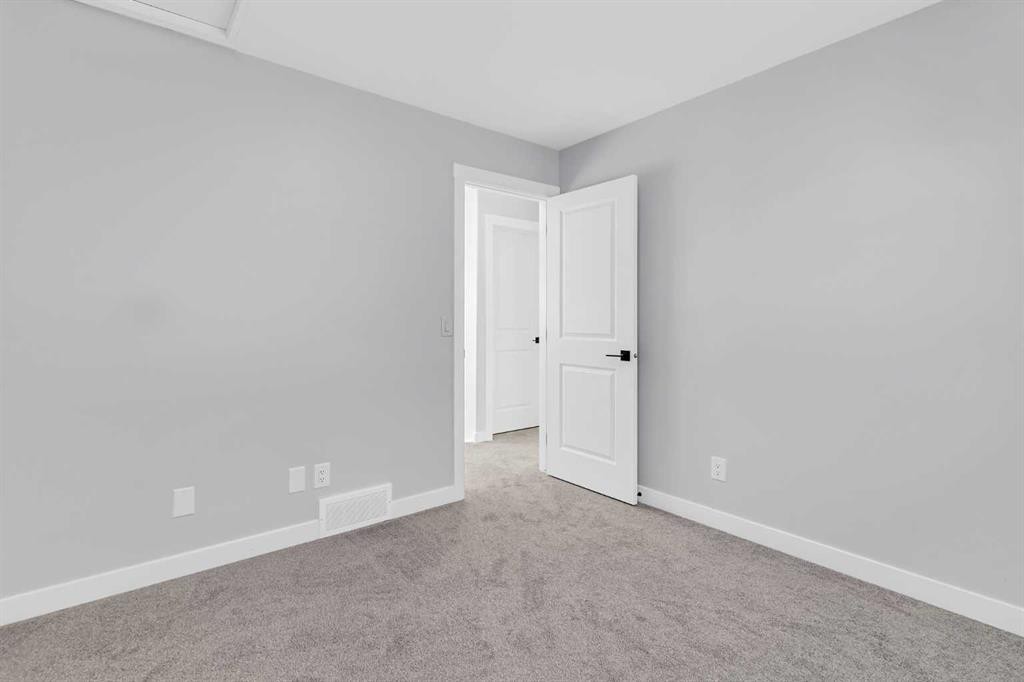 26 Saddlemont Road Ne, Calgary, AB - Indoor Photo Showing Other Room