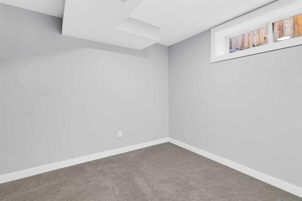 26 Saddlemont Road Ne, Calgary, AB - Indoor Photo Showing Other Room