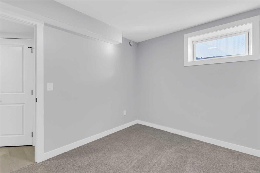 26 Saddlemont Road Ne, Calgary, AB - Indoor Photo Showing Other Room