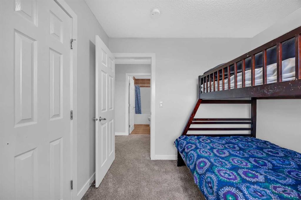 320 Nolancrest Circle Nw, Calgary, AB - Indoor