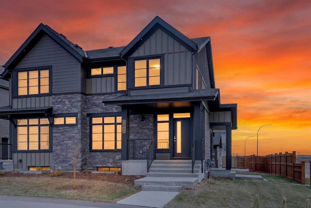 7007 Rangeview Avenue Se, Calgary, AB - Outdoor