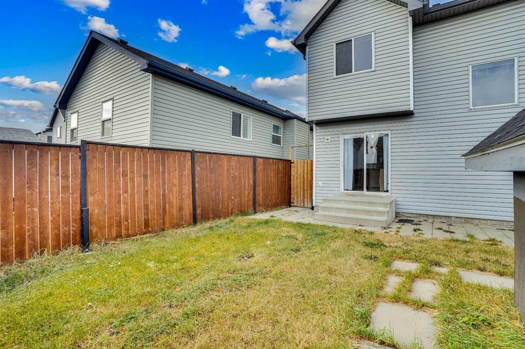 171 Saddlemead Green Ne, Calgary, AB - Outdoor With Exterior