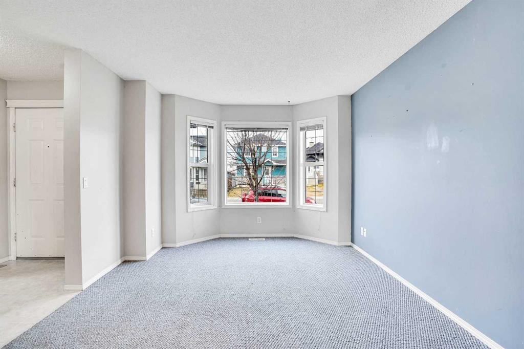 171 Saddlemead Green Ne, Calgary, AB - Indoor Photo Showing Other Room