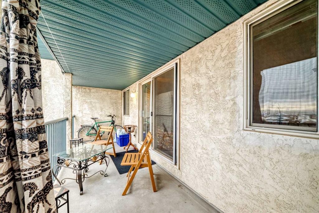 409-10 Dover Point Se, Calgary, AB - Outdoor With Exterior
