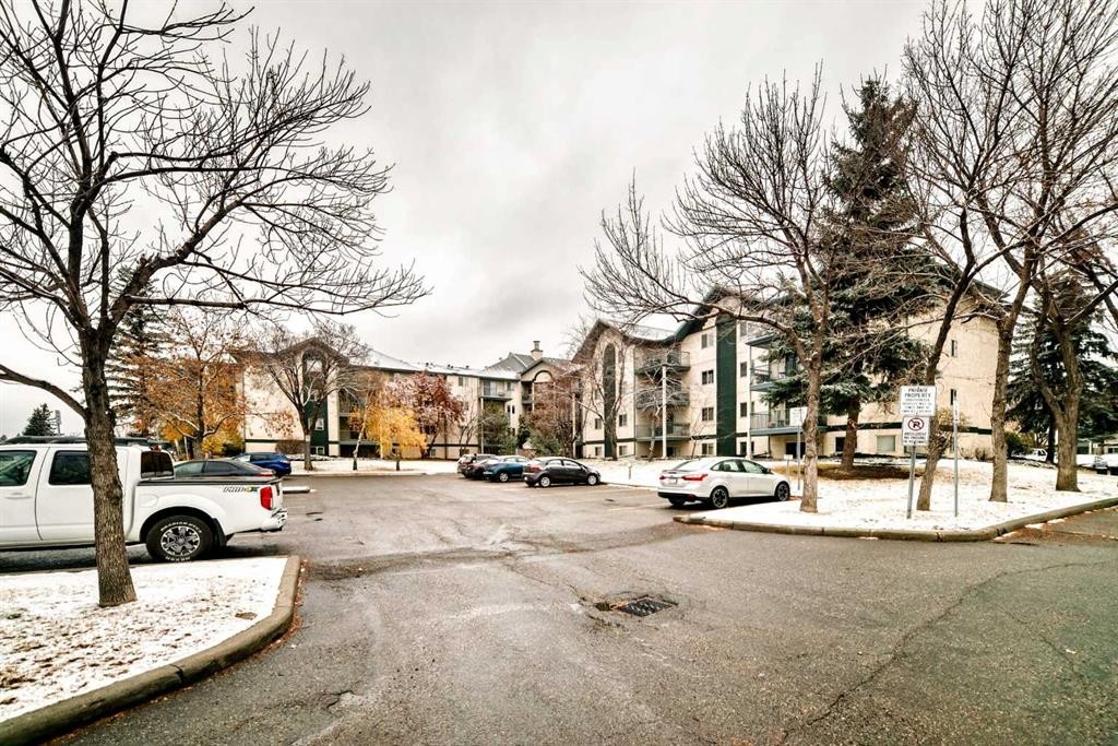 409-10 Dover Point Se, Calgary, AB - Outdoor