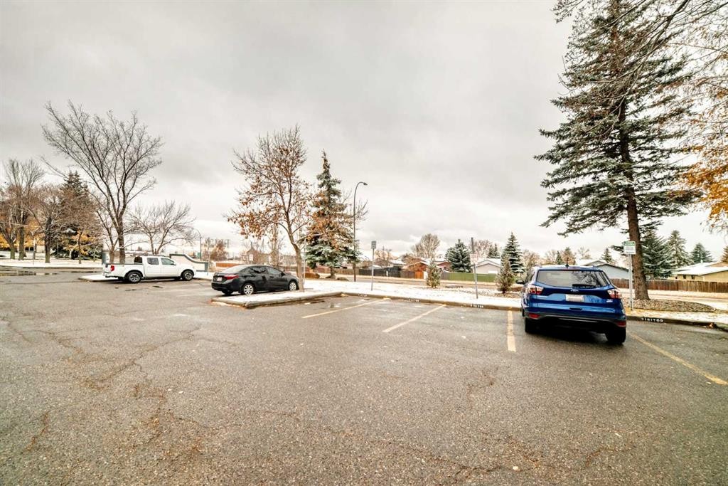 409-10 Dover Point Se, Calgary, AB - Outdoor