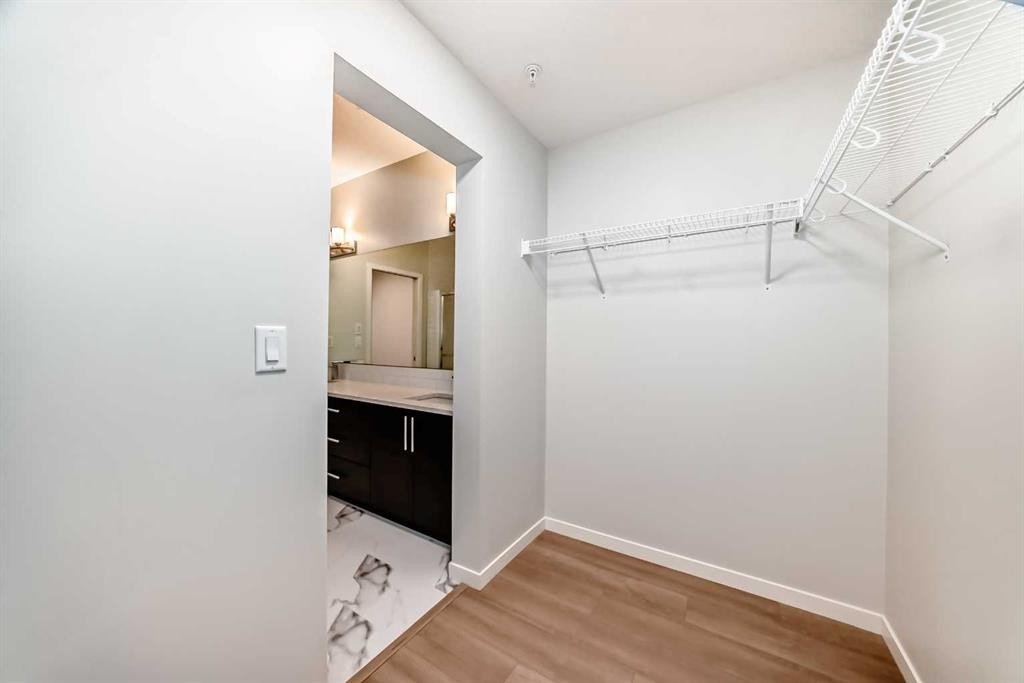 404-80 Carrington Plaza Nw, Calgary, AB - Indoor With Storage